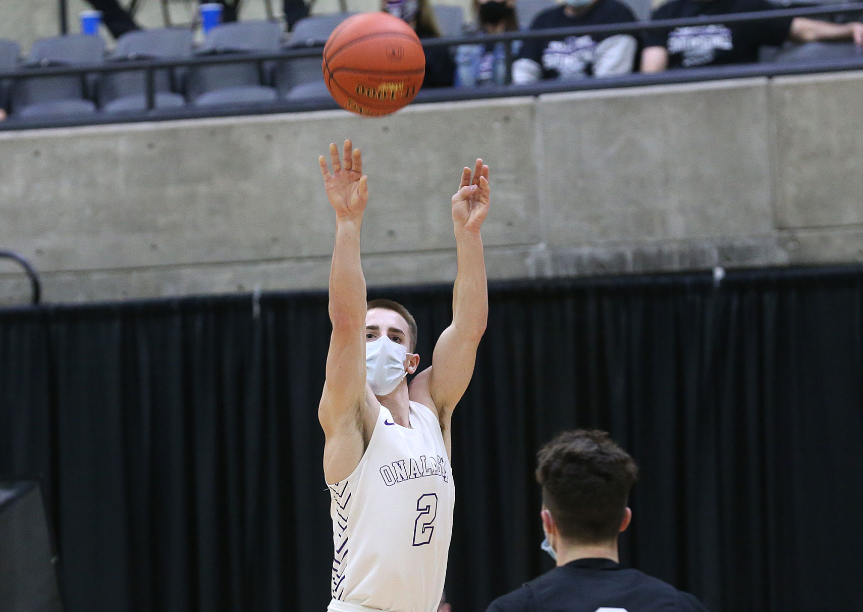 March 5: Pewaukee vs Onalaska